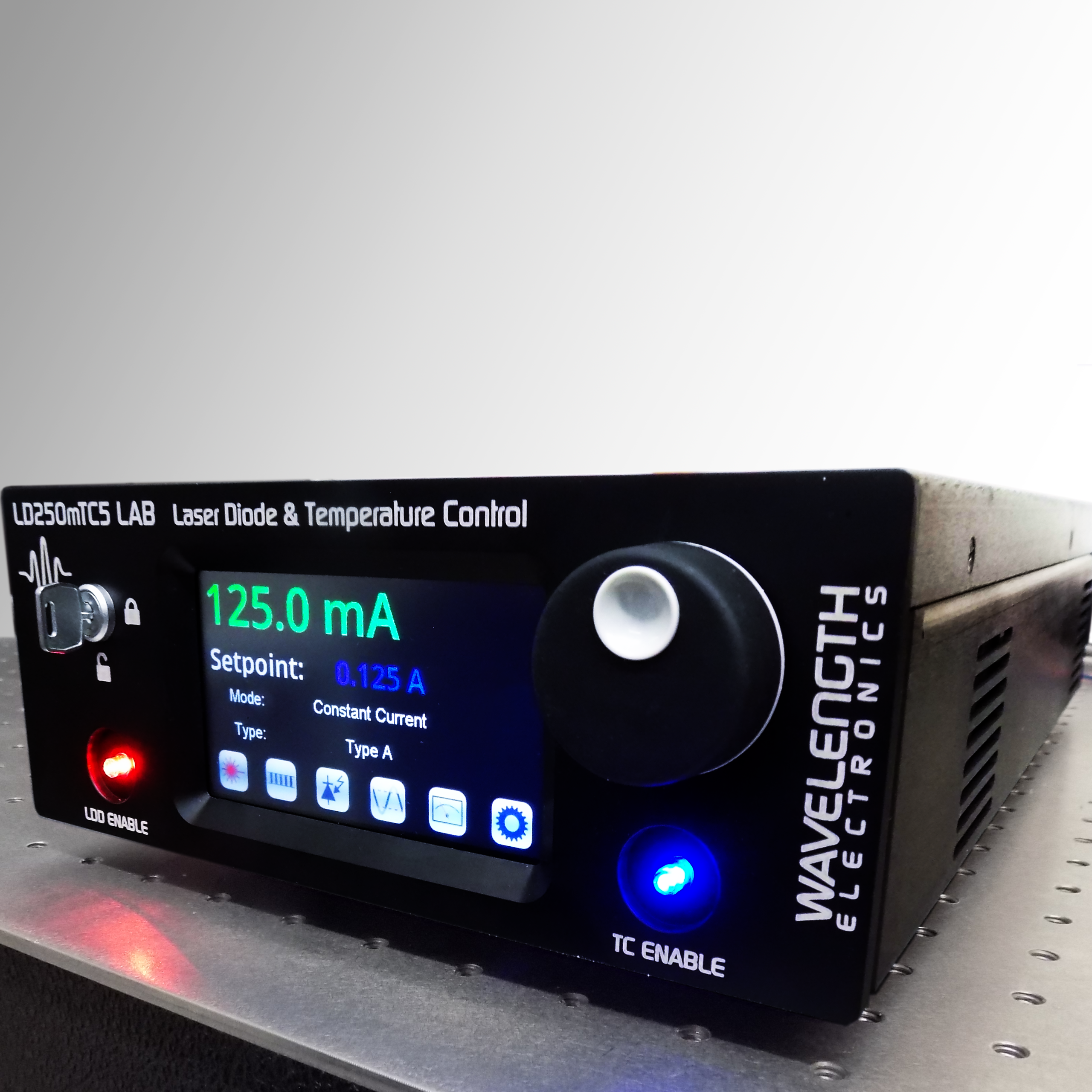 LD250mTC5 Laser Diode & Temperature Control Instrument LD250mTC5 LAB Series Combination Laser Diode & Temperature Control Instrument
